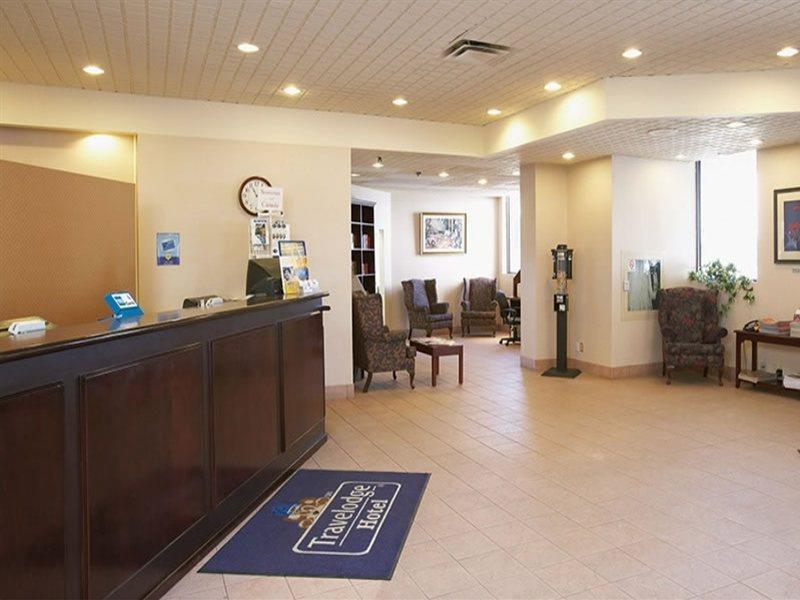 Travelodge Calgary Macleod Trail Εξωτερικό φωτογραφία