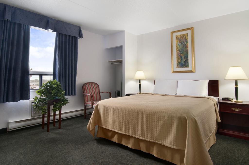 Travelodge Calgary Macleod Trail Εξωτερικό φωτογραφία